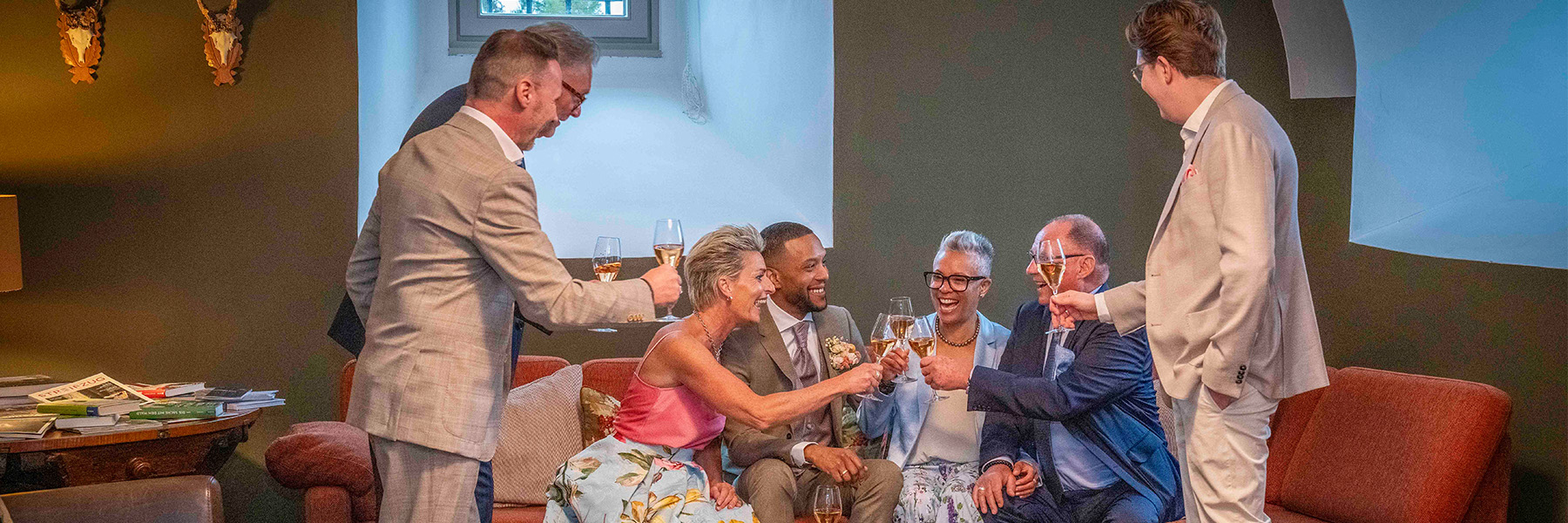 Gäste Empfang im Billardraum