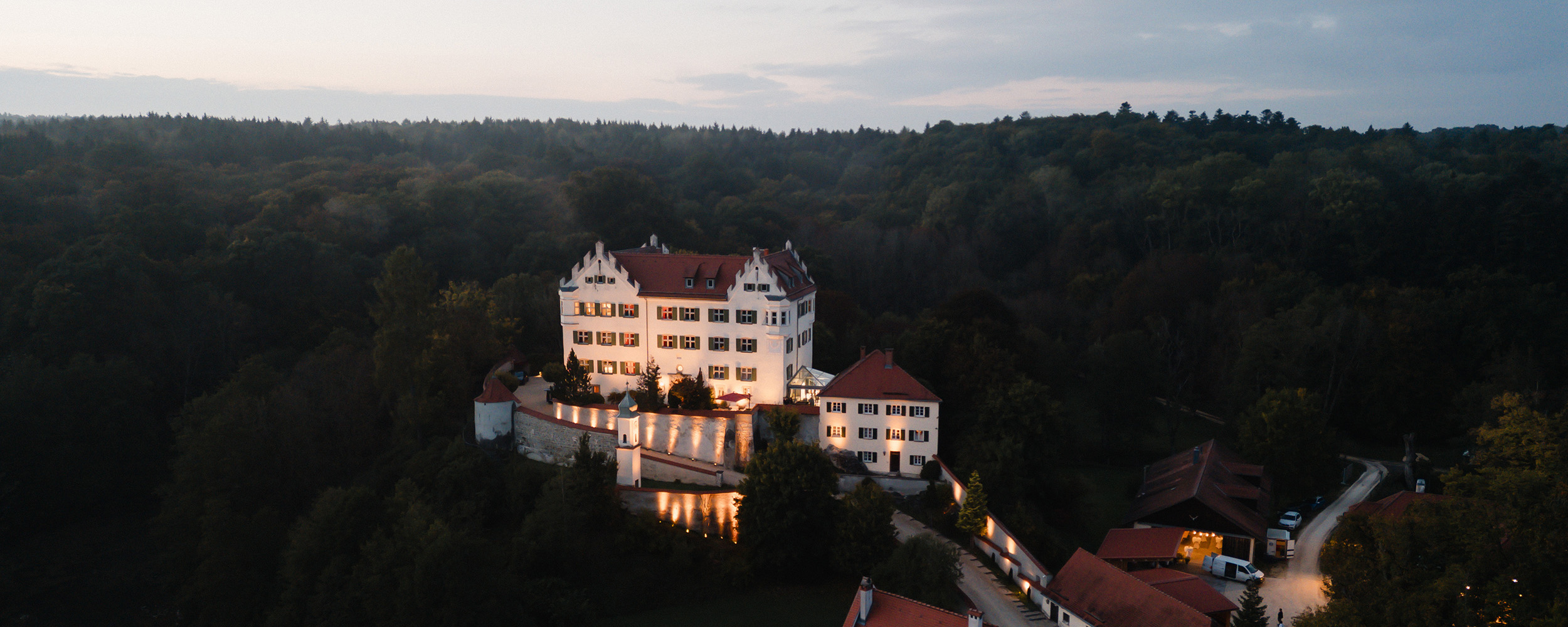 Schloss Duttenstein bei Nacht