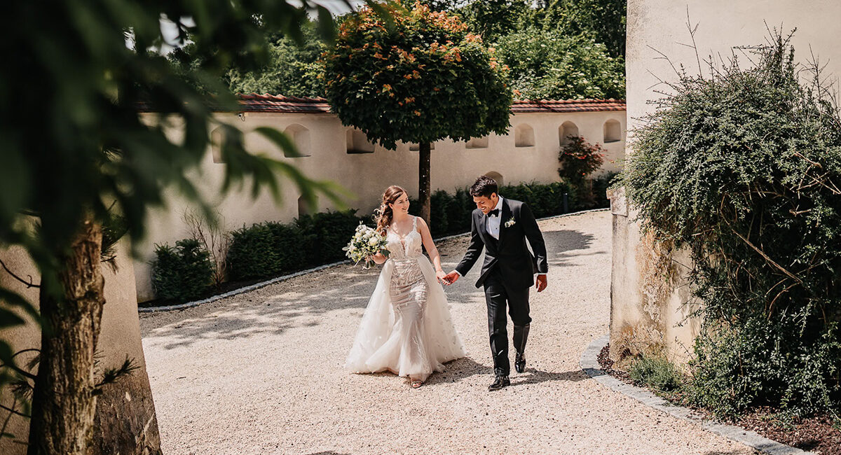 First Look Schloss Duttenstein