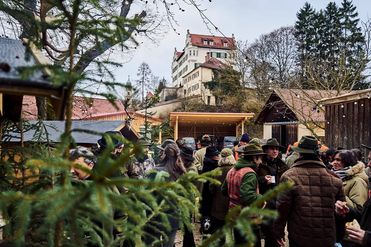 Jagd Mittag am Schloss Duttenstein