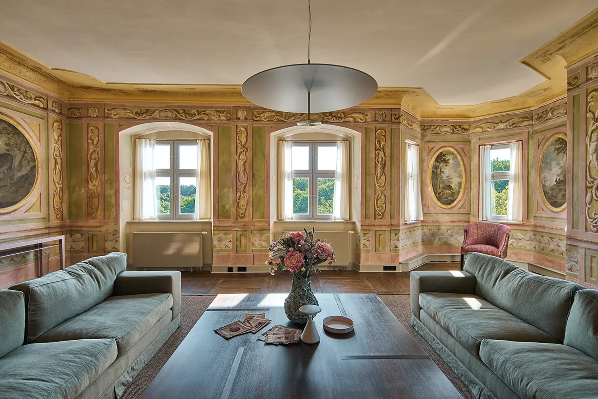 Fürstenzimmer mit Sofas
