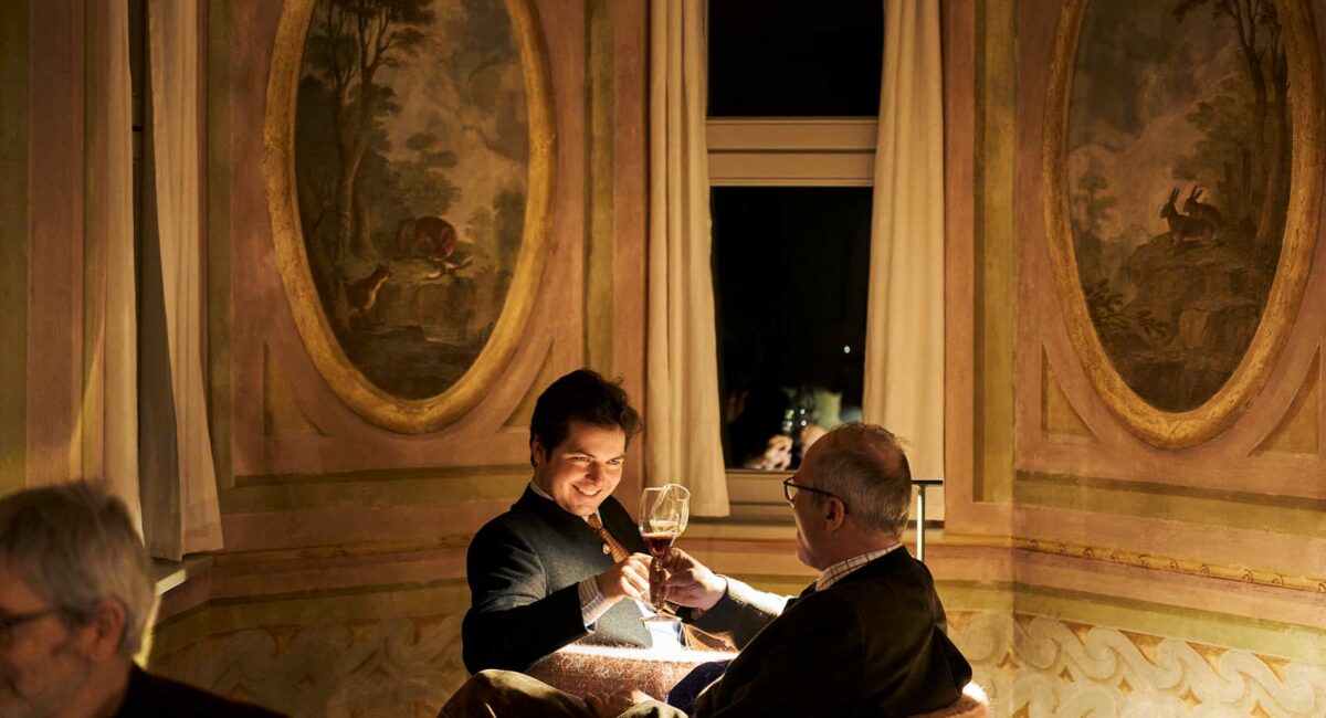 Wein am Abend im Fürstenzimmer