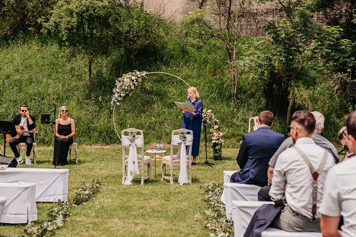 Trauung auf der Schlosswiese